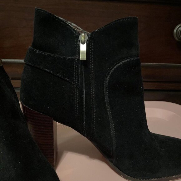 Sam Edelman Womens Black Suede Ankle Boots Size 9.5. Winter Boots. 4 Inch - Picture 2 of 11